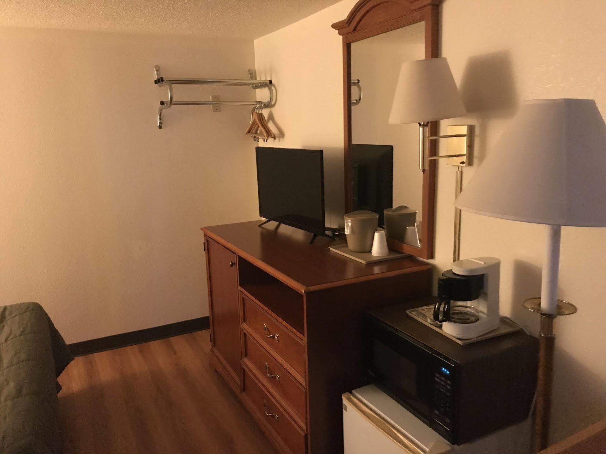 Rodeway Inn Dillsburg Dış mekan fotoğraf