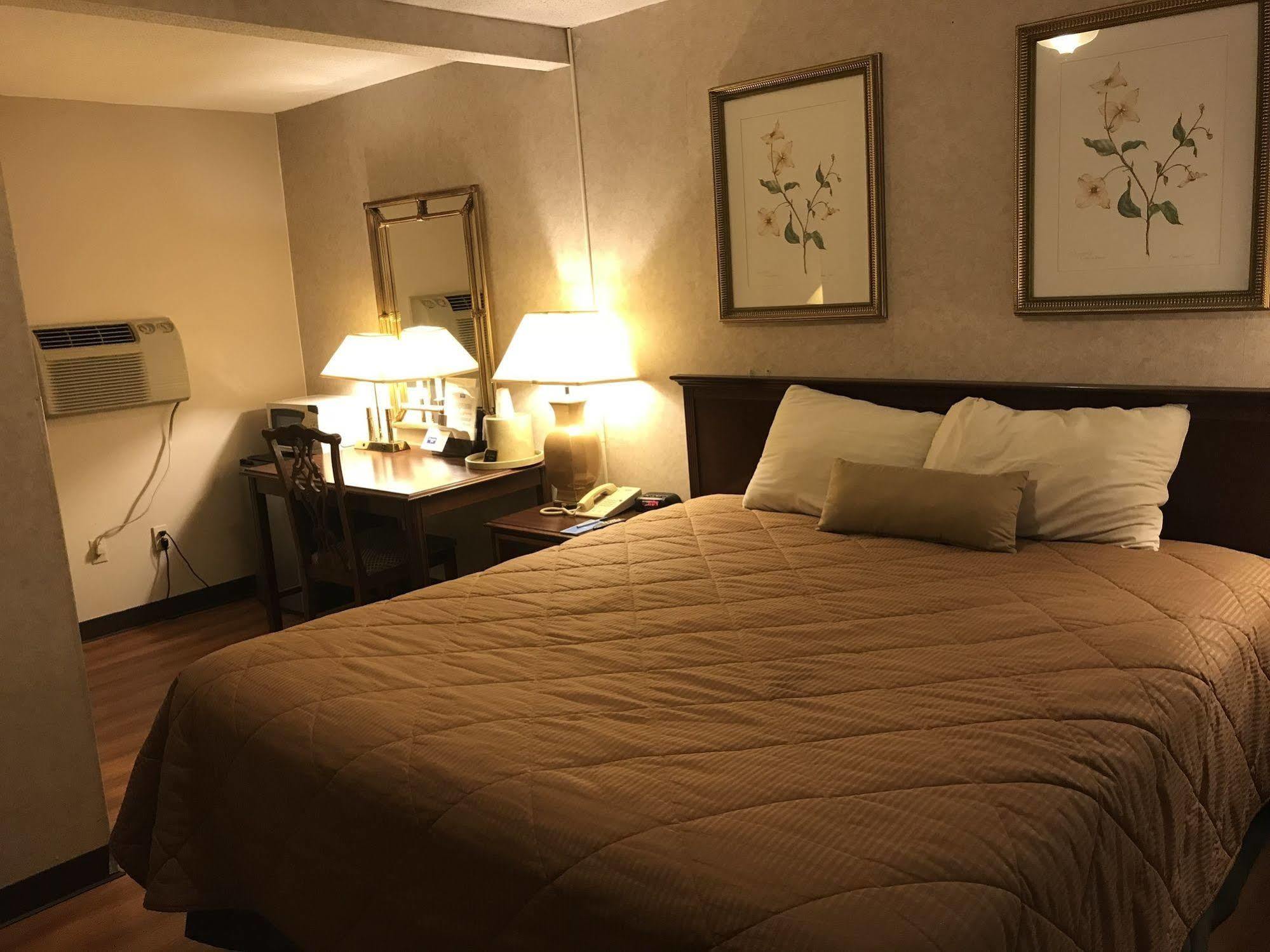 Rodeway Inn Dillsburg Dış mekan fotoğraf